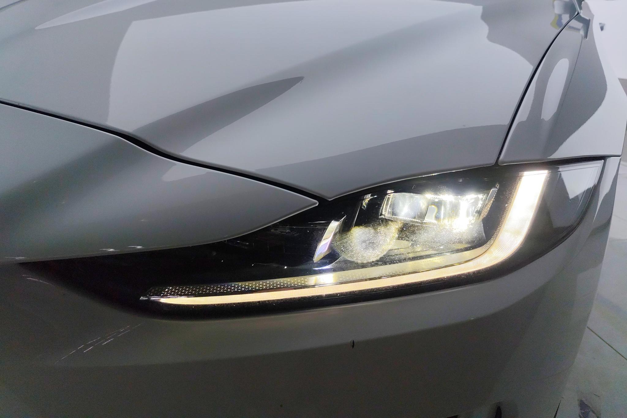Jaguar XEL 2022 2.0T 250PS R-DYNAMIC S Sport