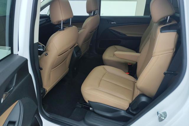 Buick GL6 2021 323 T Hybrid Luxury — фото 16
