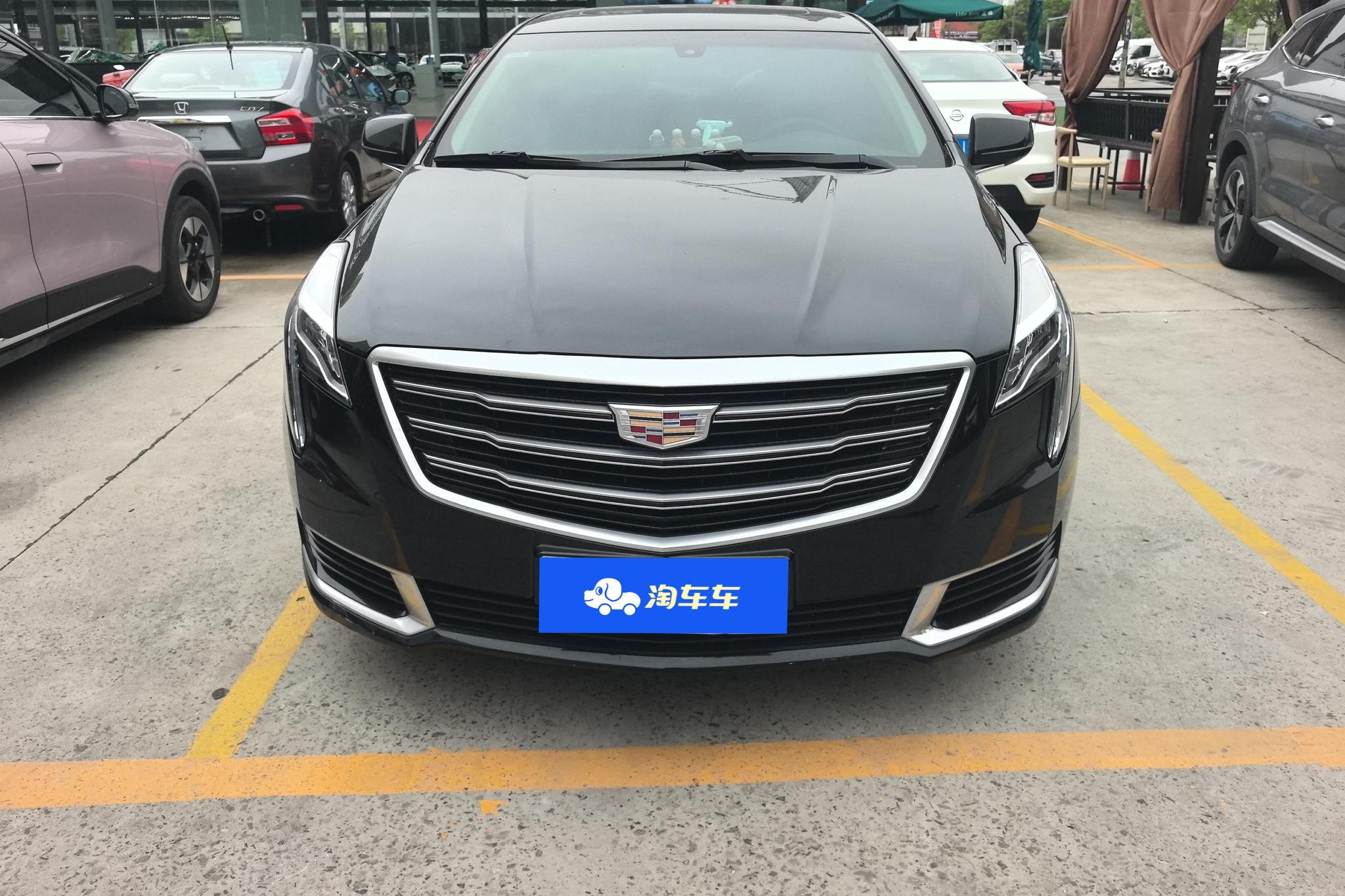Cadillac XTS 2018 28T