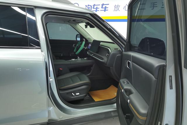 BAIC BJ30 2024 1.5 T DHT 4 WD — фото 16