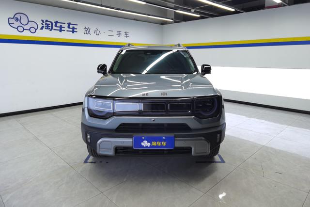 BAIC BJ30 2024 1.5 T DHT 4 WD — фото 2