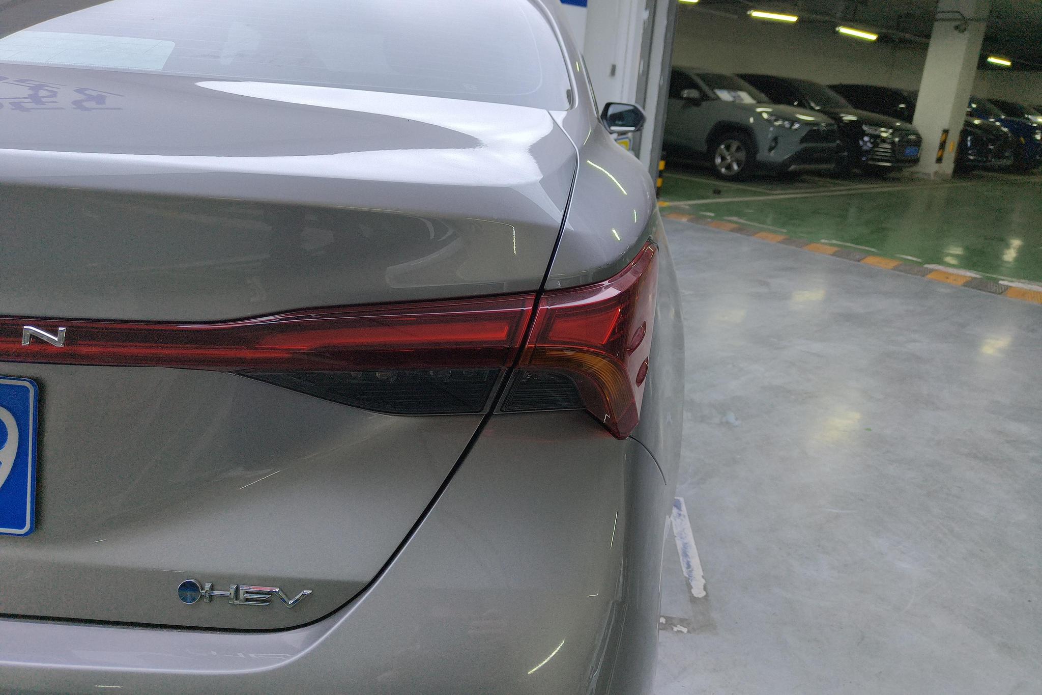 Toyota Avalon 2024 2.0L E-CVT Luxury