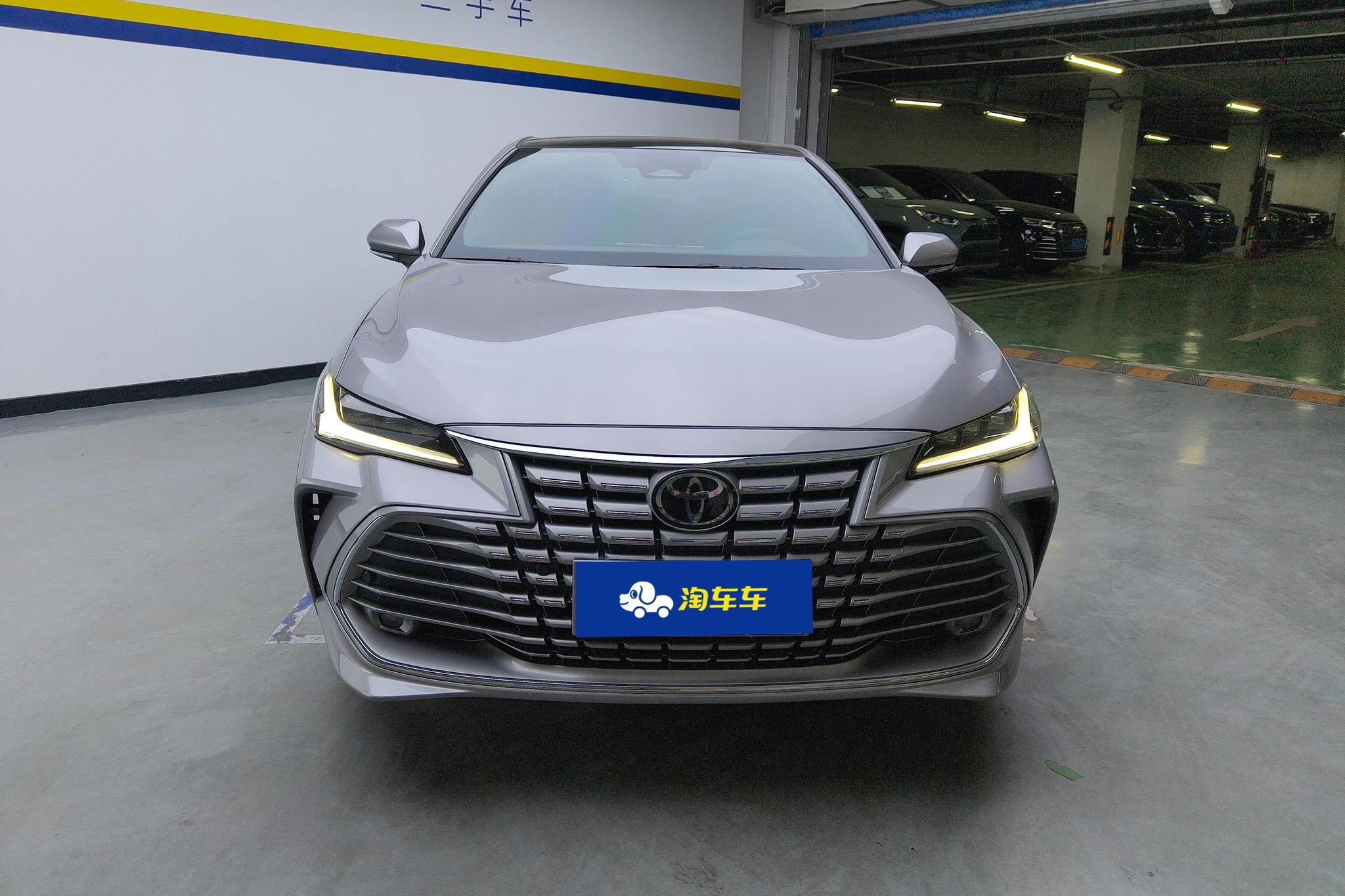 Toyota Avalon 2024 2.0L E-CVT Luxury