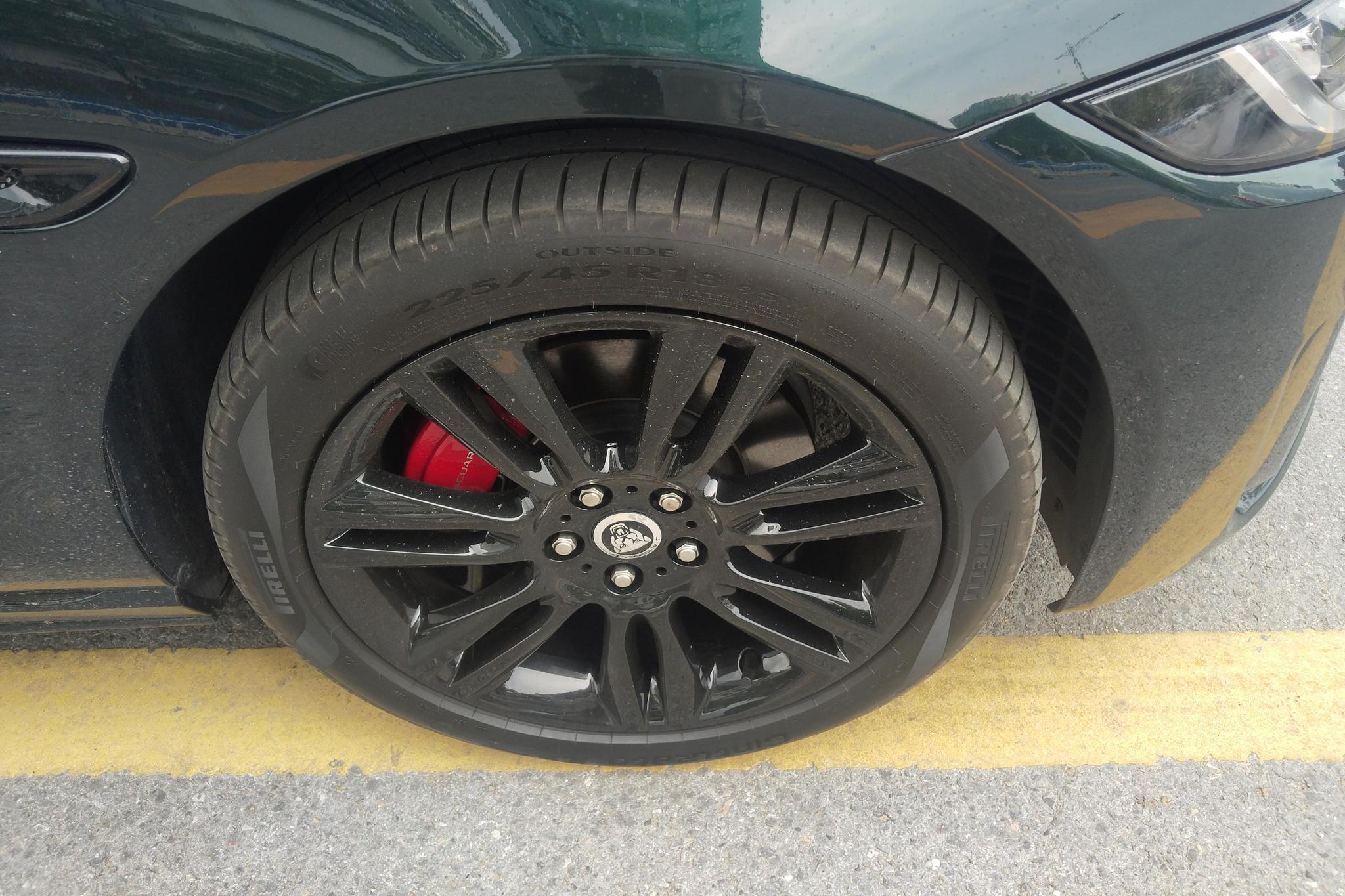 Jaguar XEL 2025 2.0T 250PS R-DYNAMIC 90