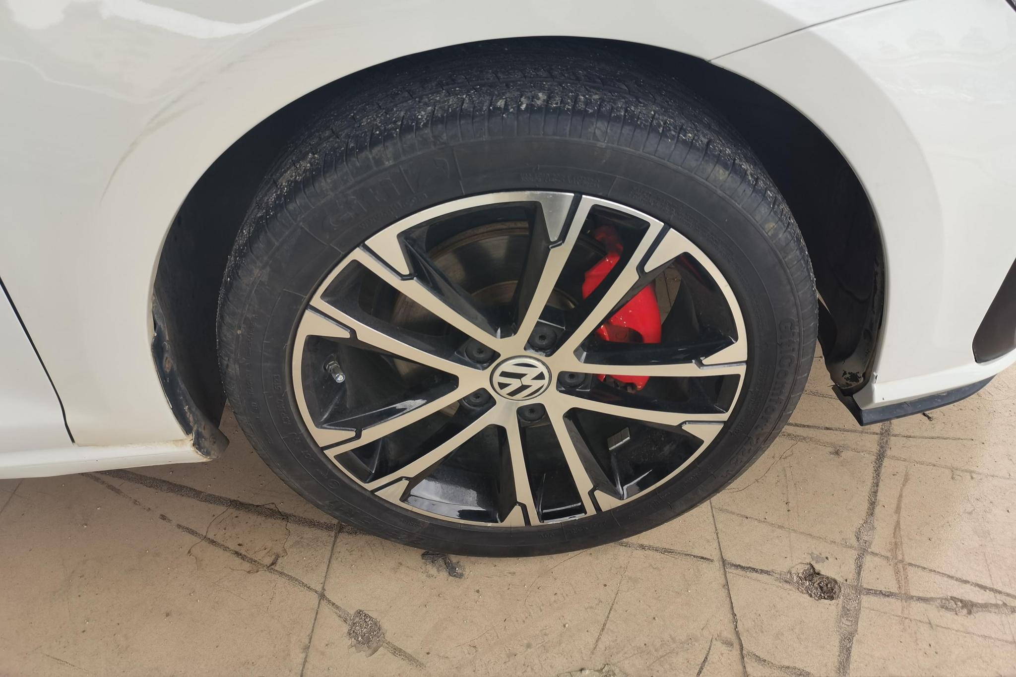 Volkswagen Golf 2016 230TSI AT Luxury