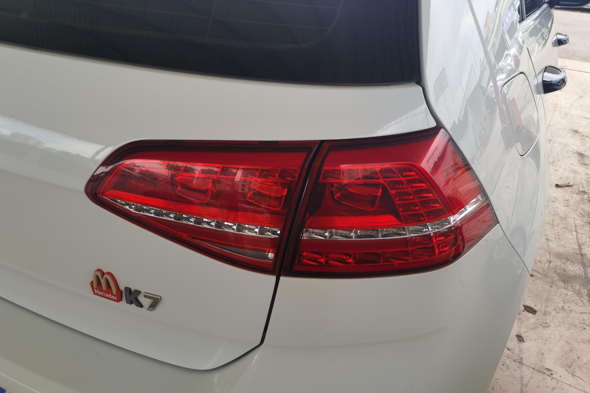 Volkswagen Golf 2016 230TSI AT Luxury
