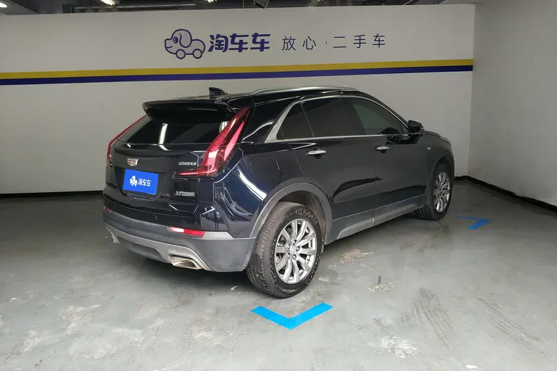 Cadillac XT4 — фото 3