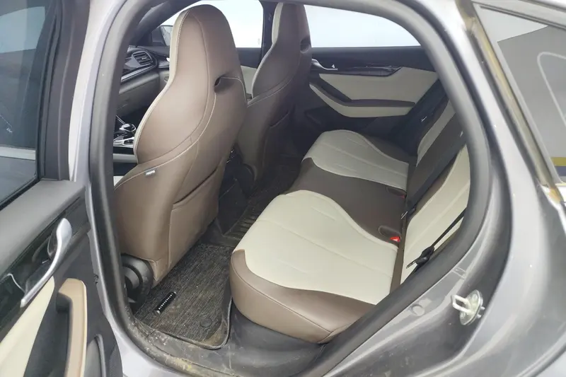 BYD Qin Plus — фото 11