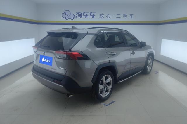 Toyota RAV4 2021 2.0 L CVT 2 WD — фото 3