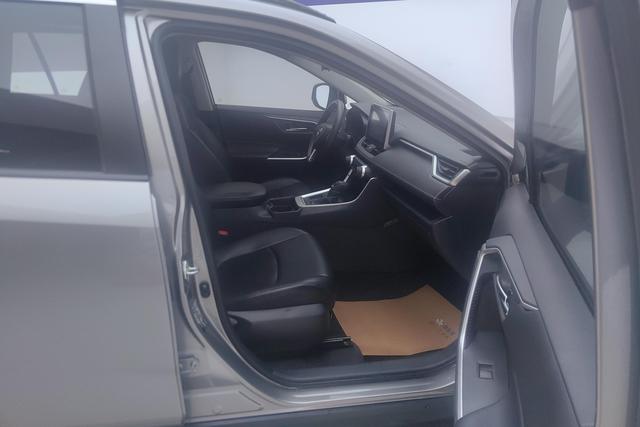 Toyota RAV4 2021 2.0 L CVT 2 WD — фото 15