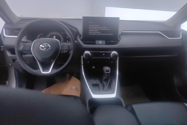 Toyota RAV4 2021 2.0 L CVT 2 WD — фото 11