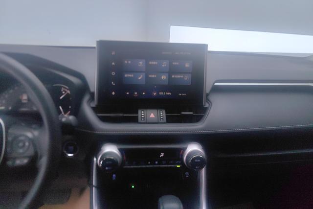 Toyota RAV4 2021 2.0 L CVT 2 WD — фото 12