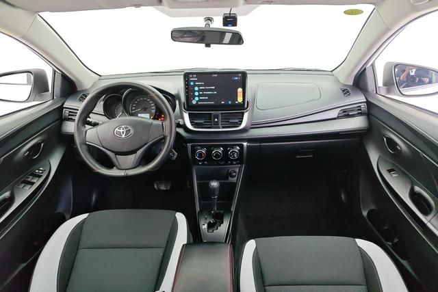 Toyota YARIS L 2020 X 1.5 L CVT — фото 13