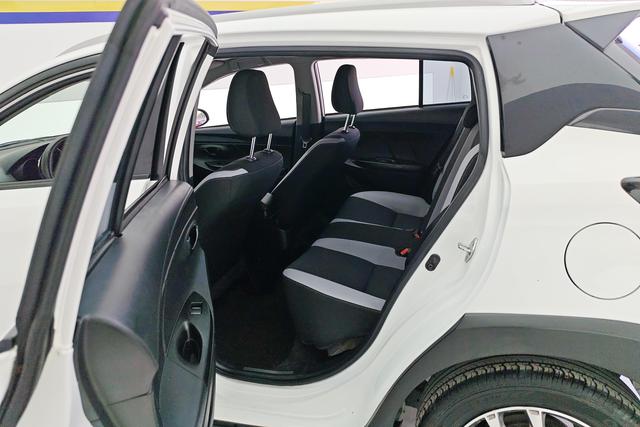 Toyota YARIS L 2020 X 1.5 L CVT — фото 15