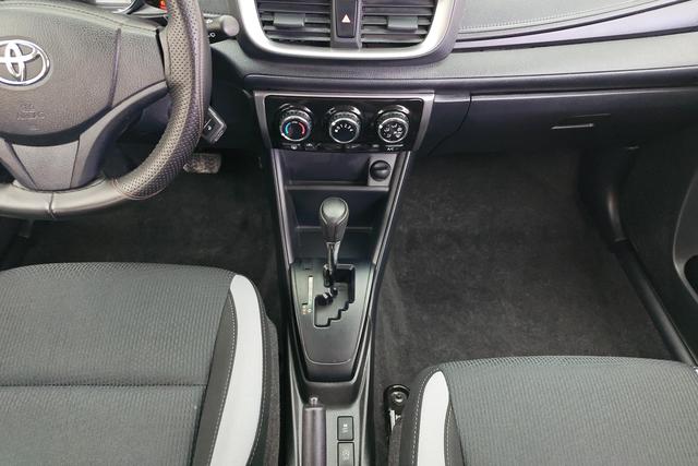 Toyota YARIS L 2020 X 1.5 L CVT — фото 10