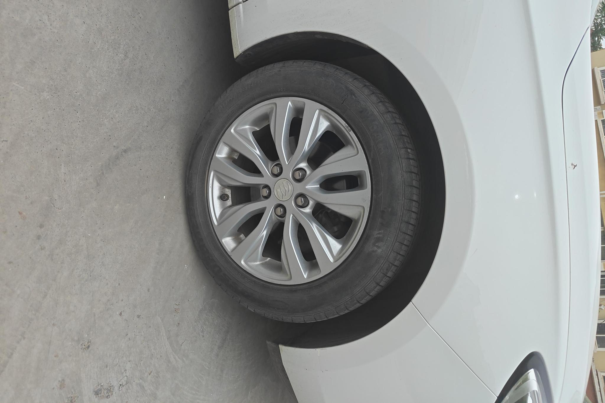 Buick Excelle 2018 15T DCT Elite V
