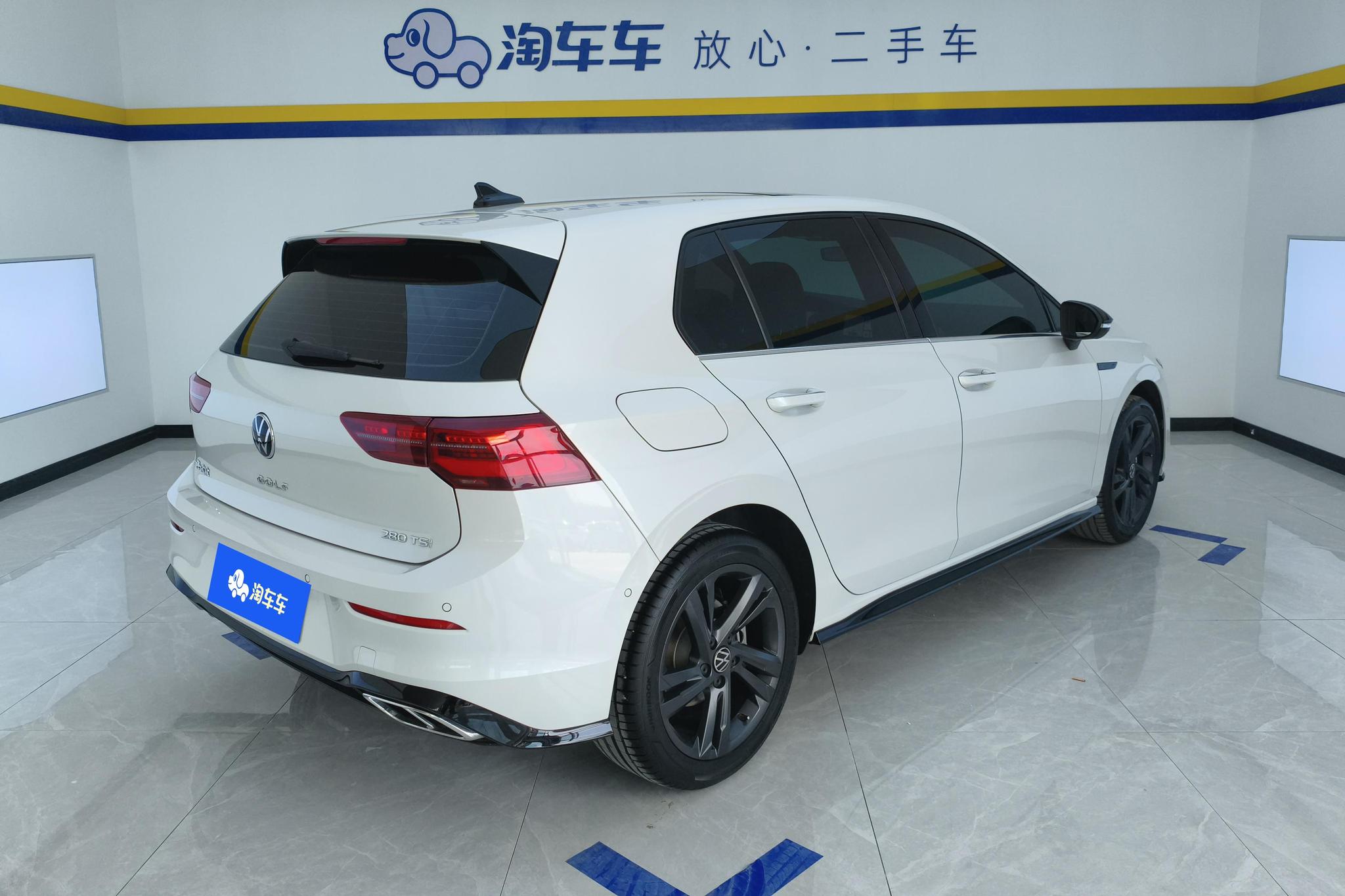 Volkswagen Golf 2023 280TSI DSG R-Line Lite