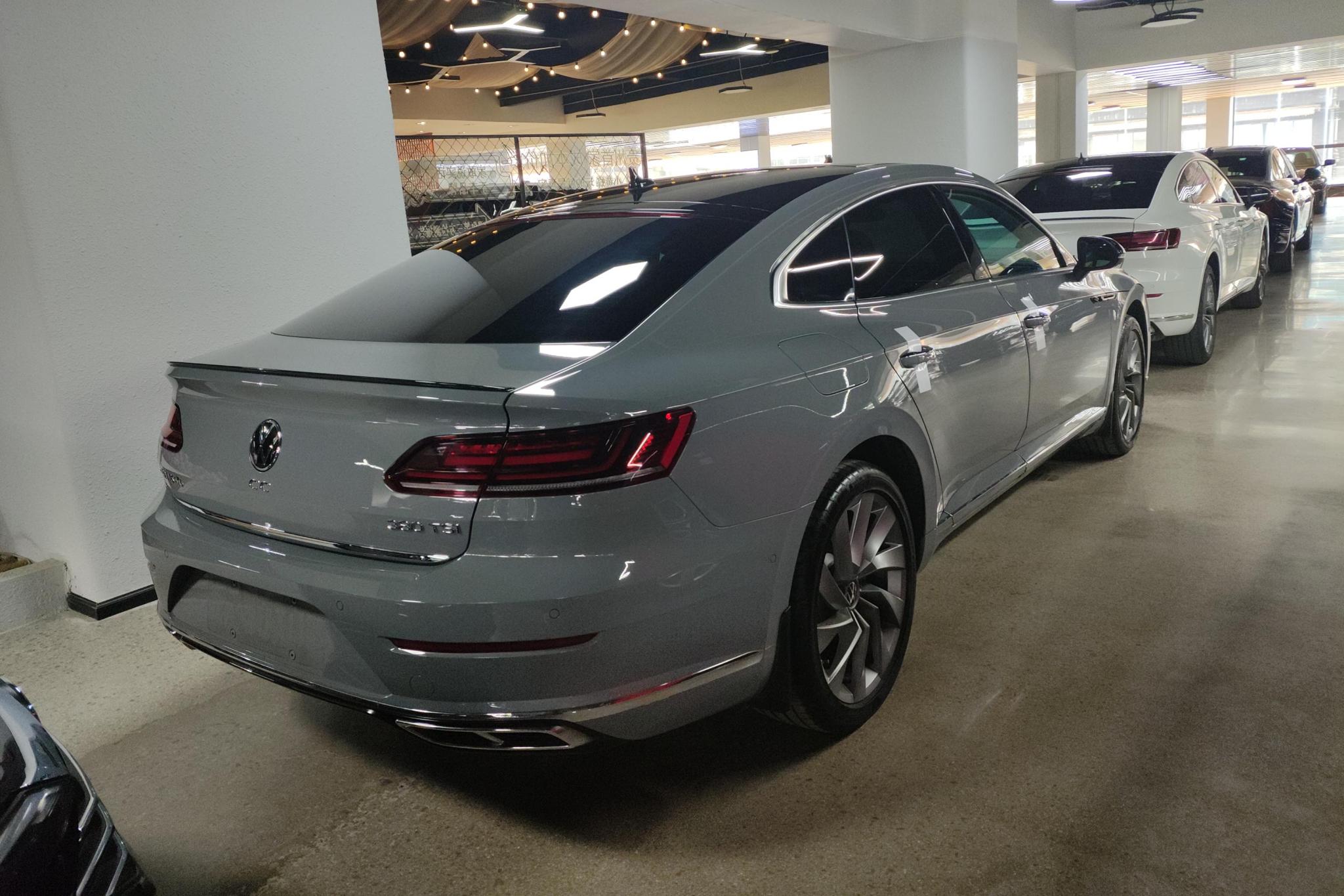 Volkswagen Passat CC CC 2023 380TSI