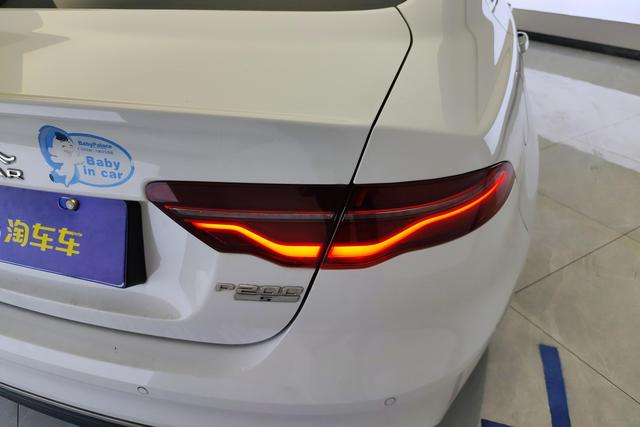 Jaguar XEL 2020 2.0 T 200 PS S — фото 9