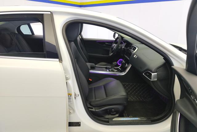 Jaguar XEL 2020 2.0 T 200 PS S — фото 17