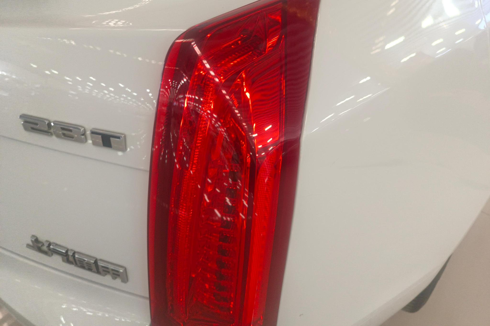 Cadillac ATS-L 2017 28T Fashion