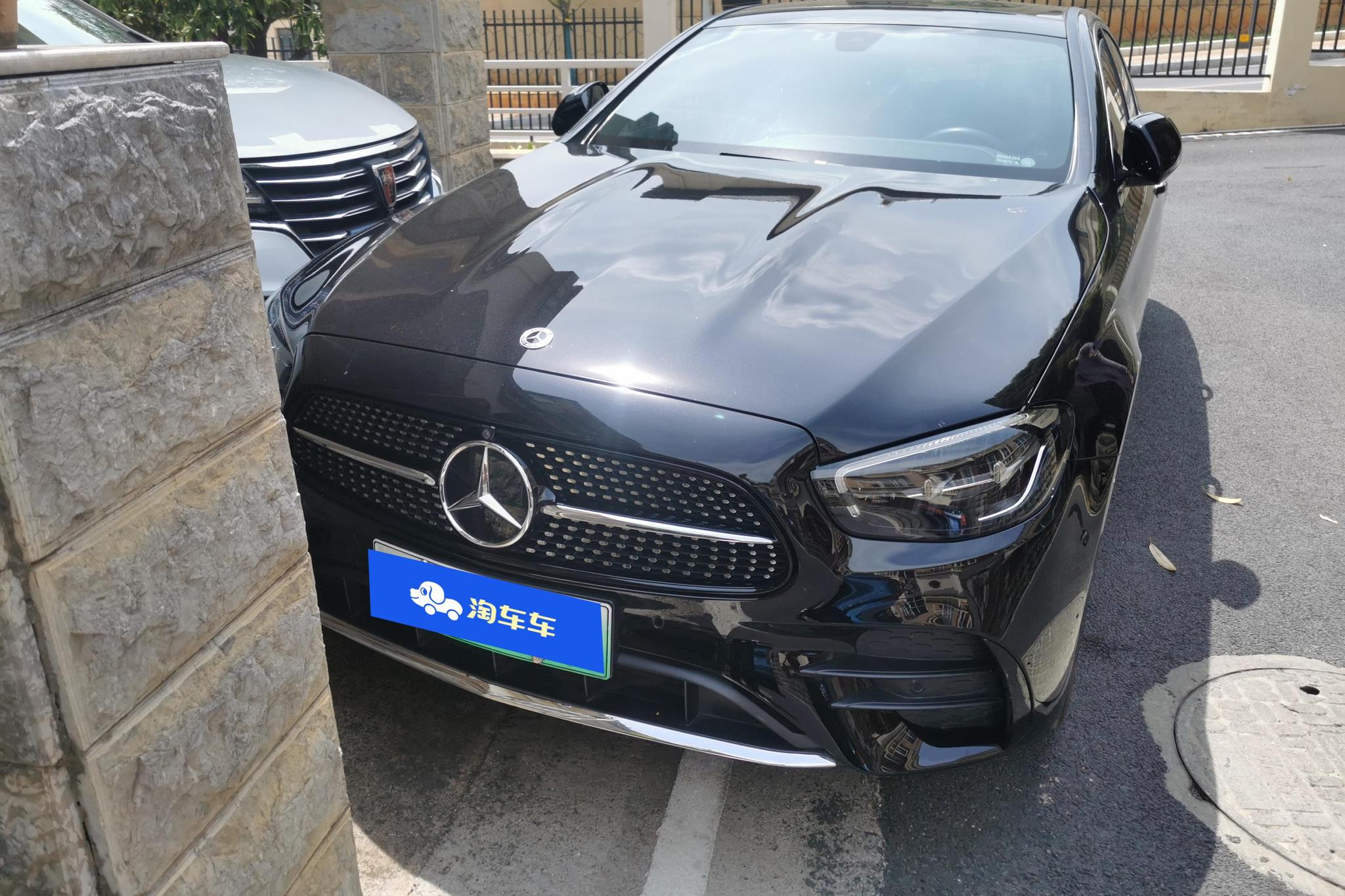 Mercedes-Benz E-Class PHEV E PHEV 2023 E 350 e L Sport