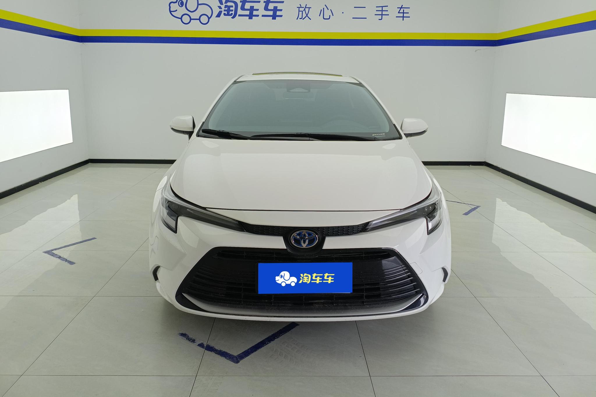 Toyota Corolla Levin 2024 1.8L Luxury