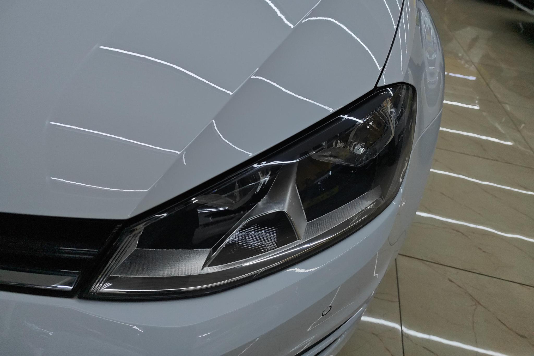 Volkswagen Golf 2017 230TSI AT Comfort