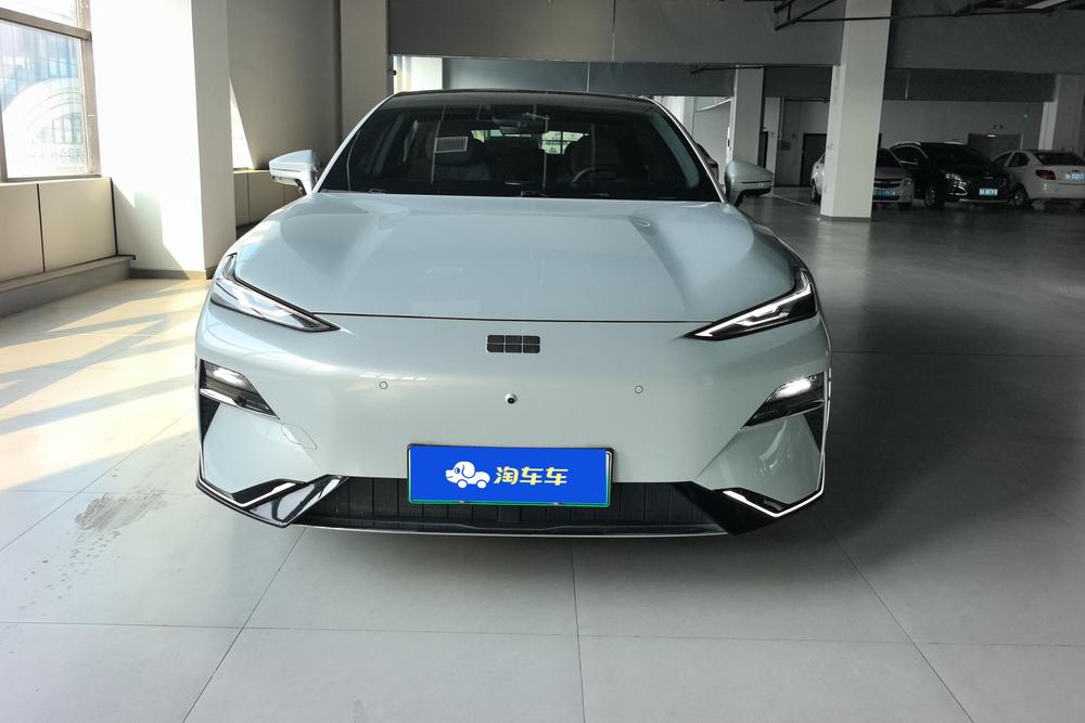 Geely Galaxy E8, фото 2
