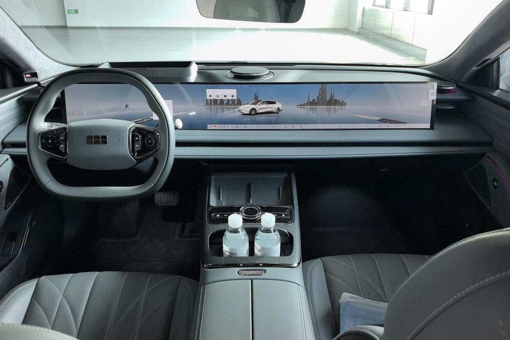Geely Galaxy E8, фото 15