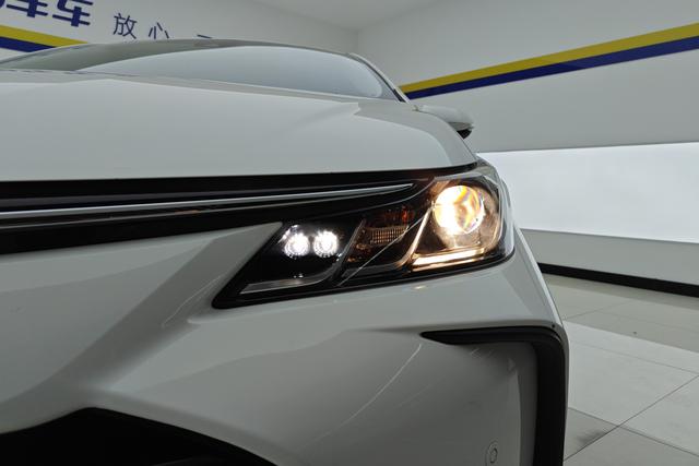 Toyota Corolla 2021 1.2 T S-CVT — фото 5