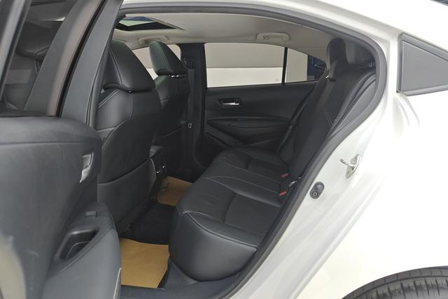 Toyota Corolla 2021 1.2 T S-CVT — фото 16