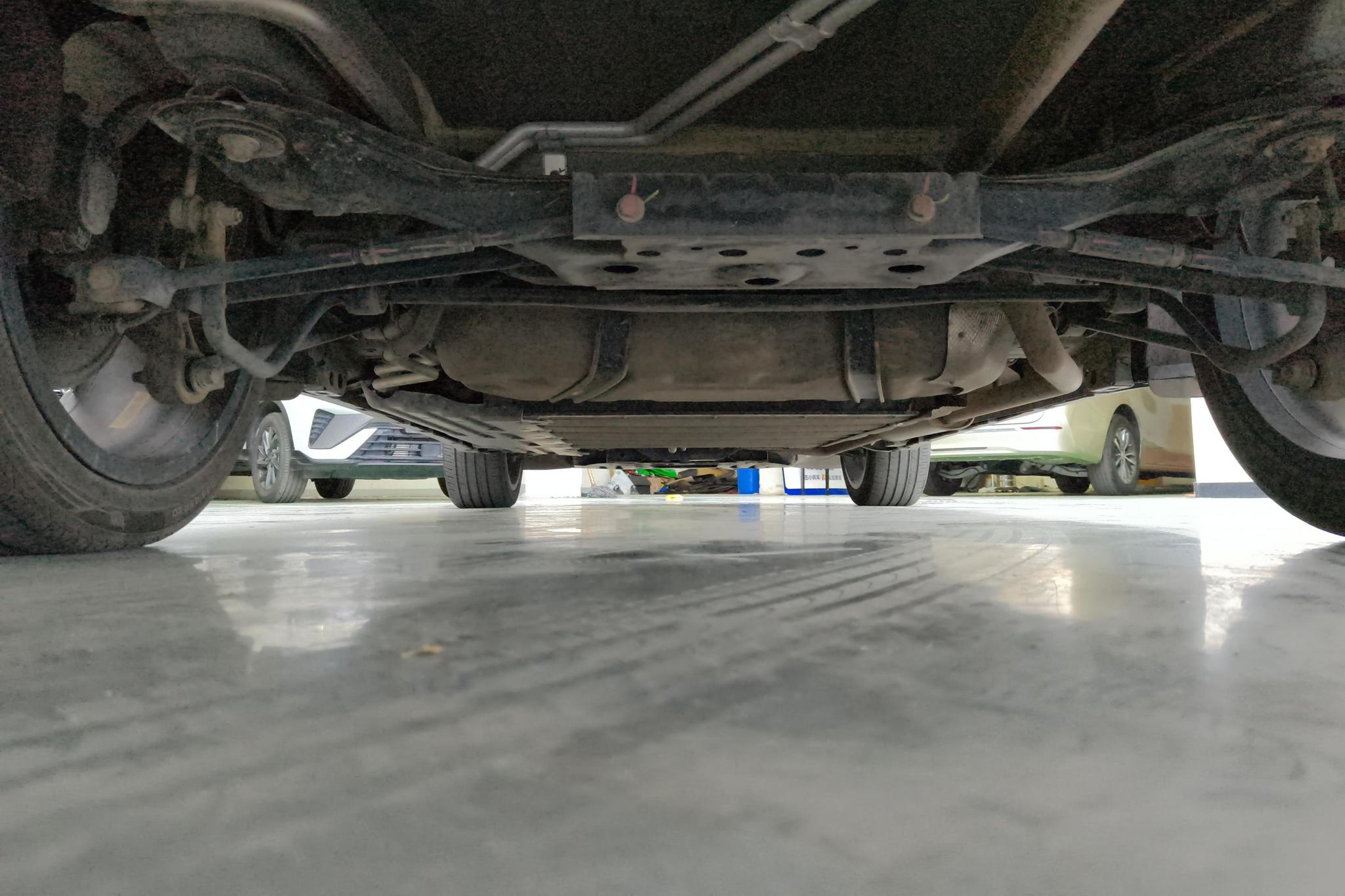 BYD Tang DM 2021 DM-i 1.5T 112KM