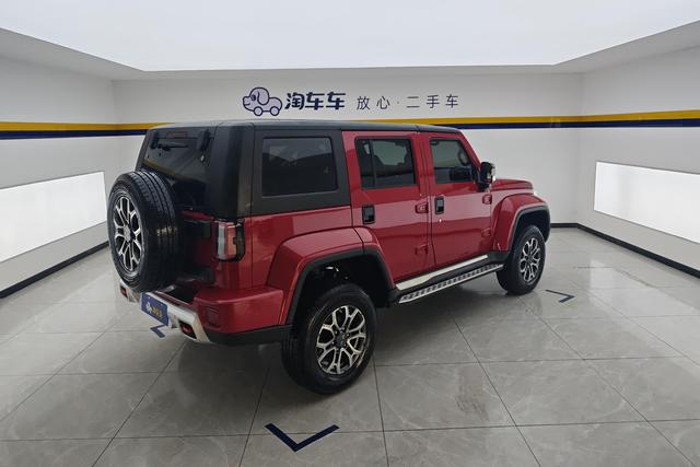 BAIC BJ40 2020 2.0 T AT 4 WD — фото 3