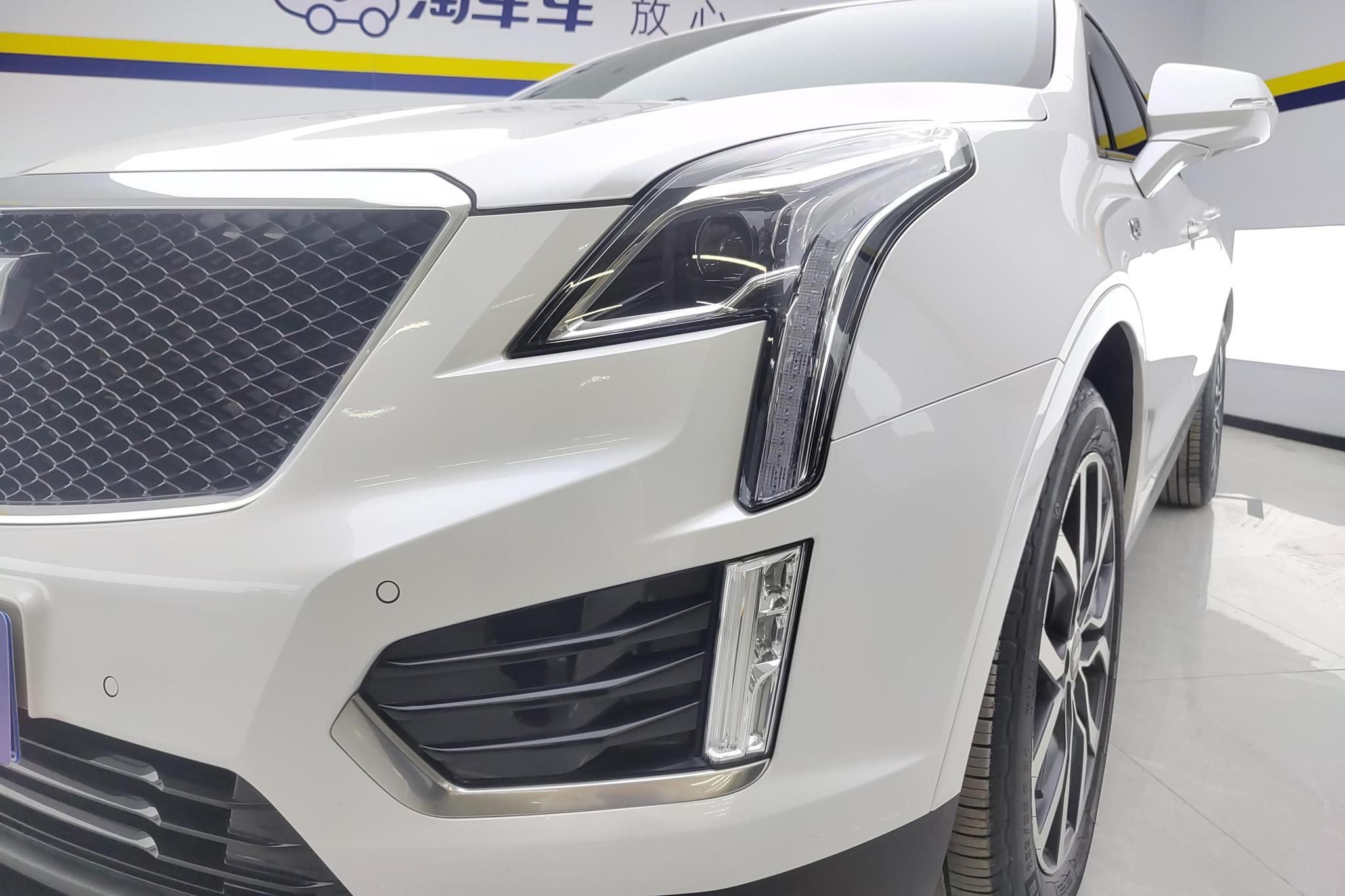 Cadillac XT5 2022 2.0T Luxury