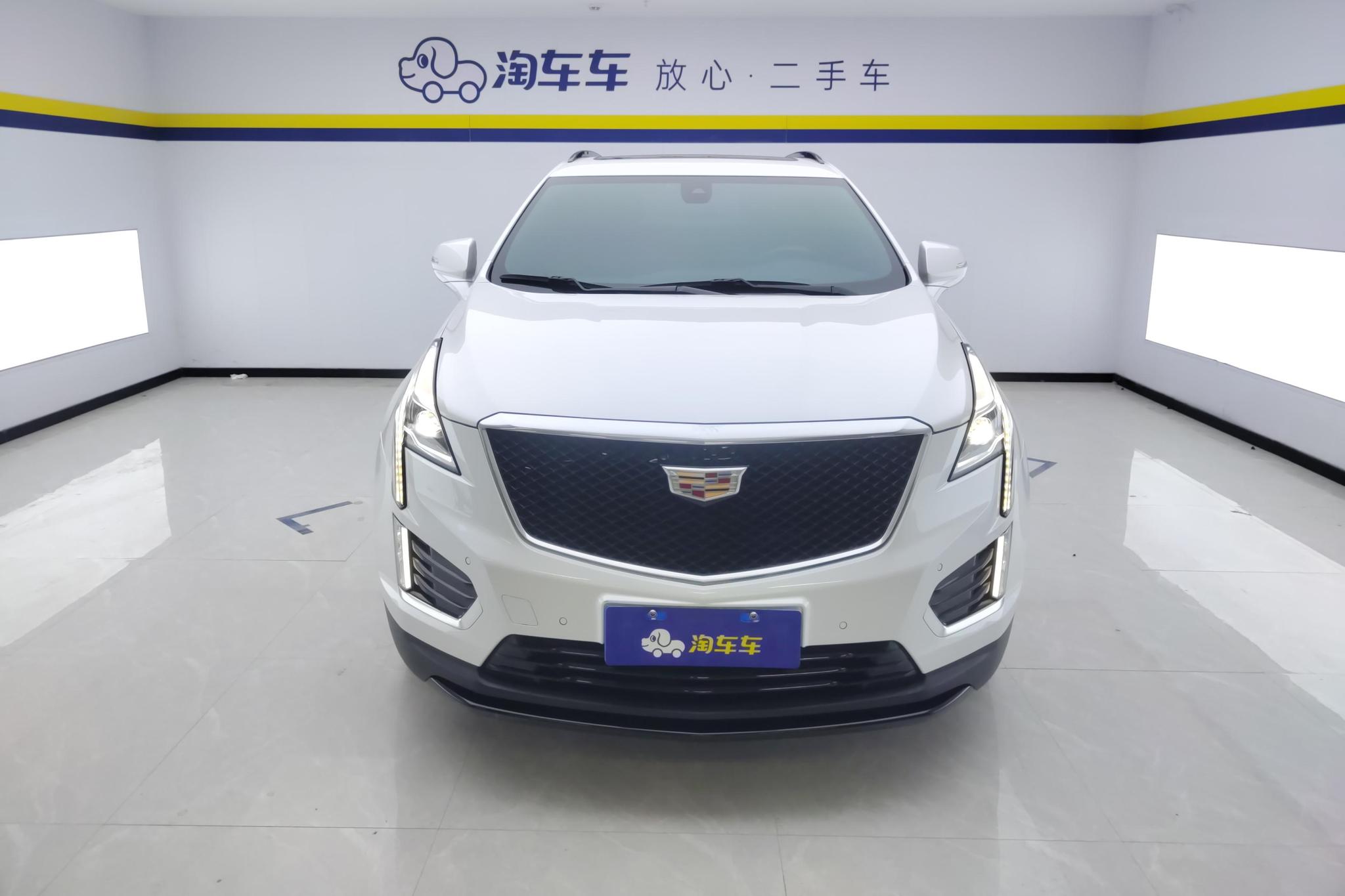 Cadillac XT5 2022 2.0T Luxury