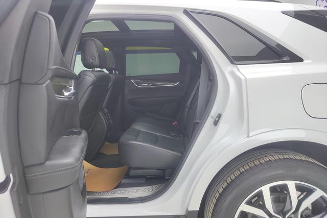 Cadillac XT5 2022 2.0 T 4 WDLuxury — фото 15