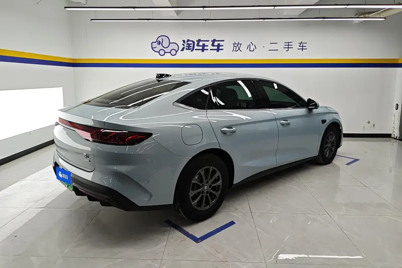 BYD Qin L — фото 3