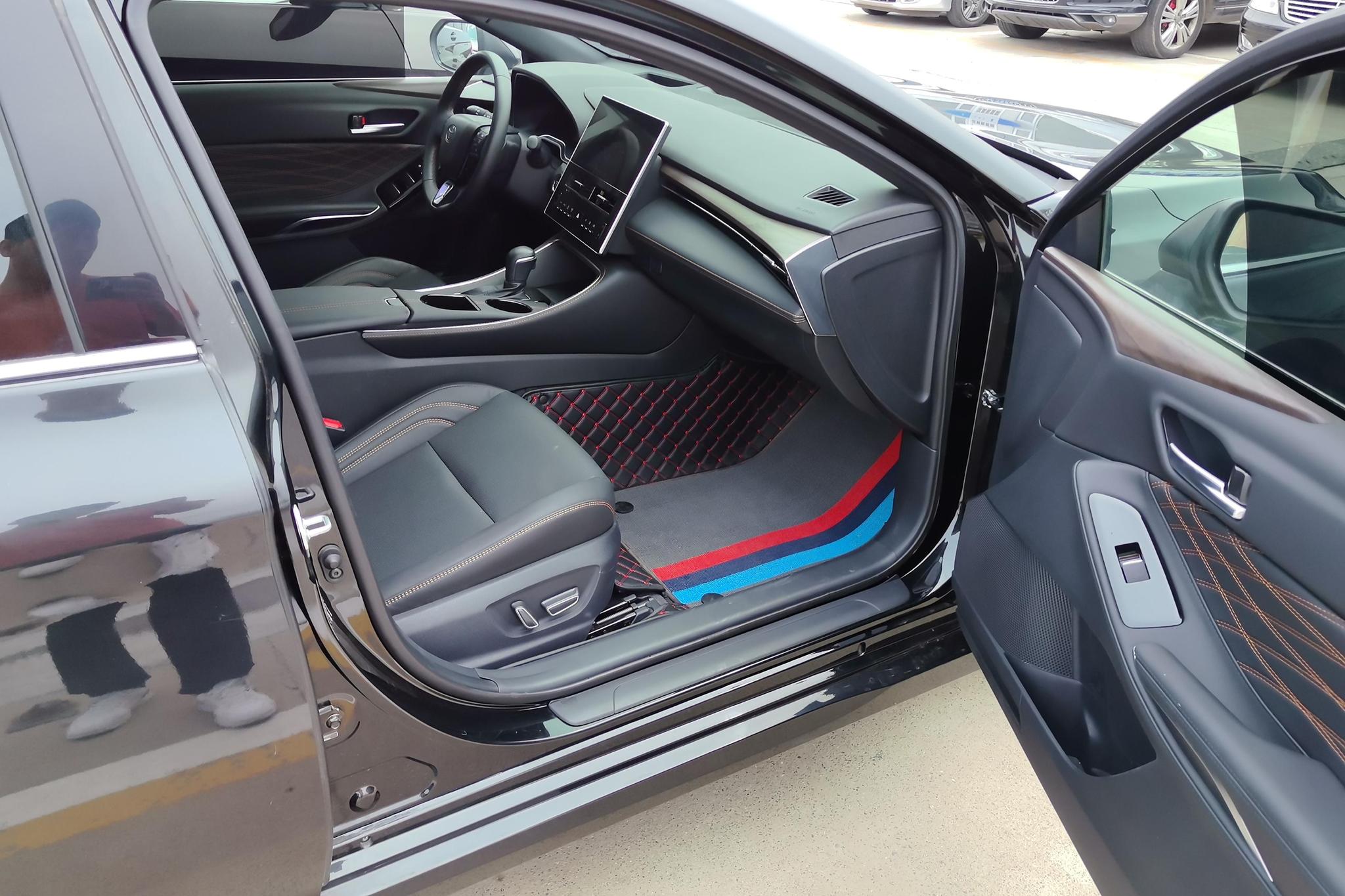 Toyota Avalon 2024 2.0L CVT Luxury