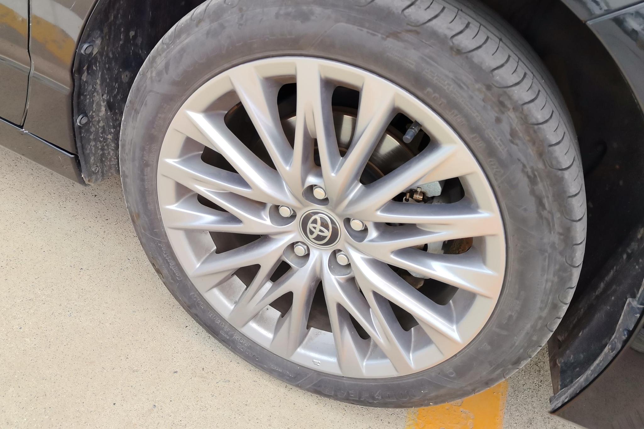 Toyota Avalon 2024 2.0L CVT Luxury