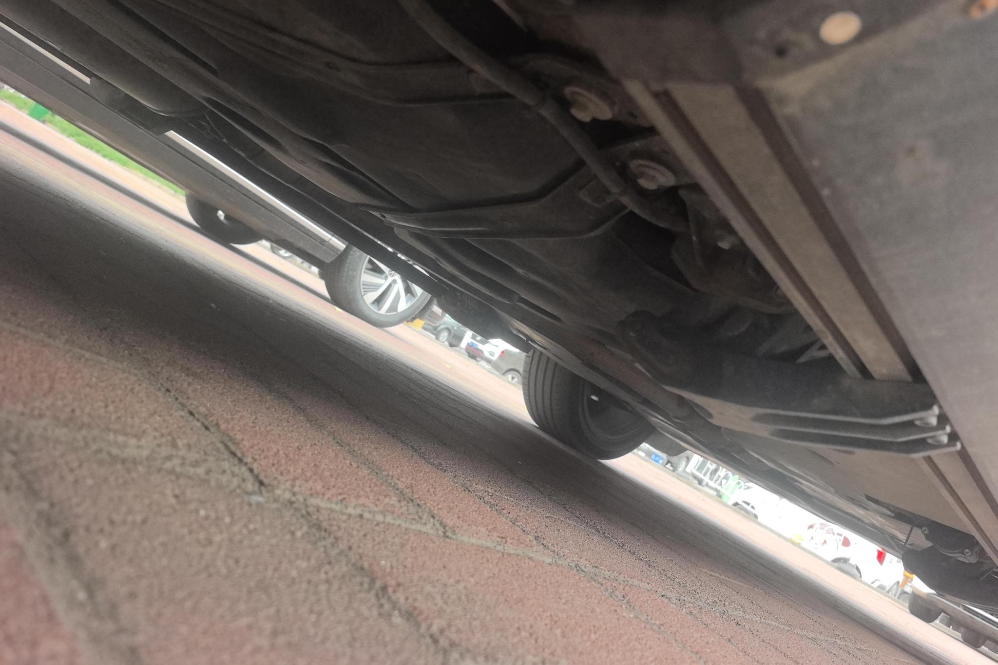 Volkswagen Viloran 2023 380TSI Luxury Pro 6 мест