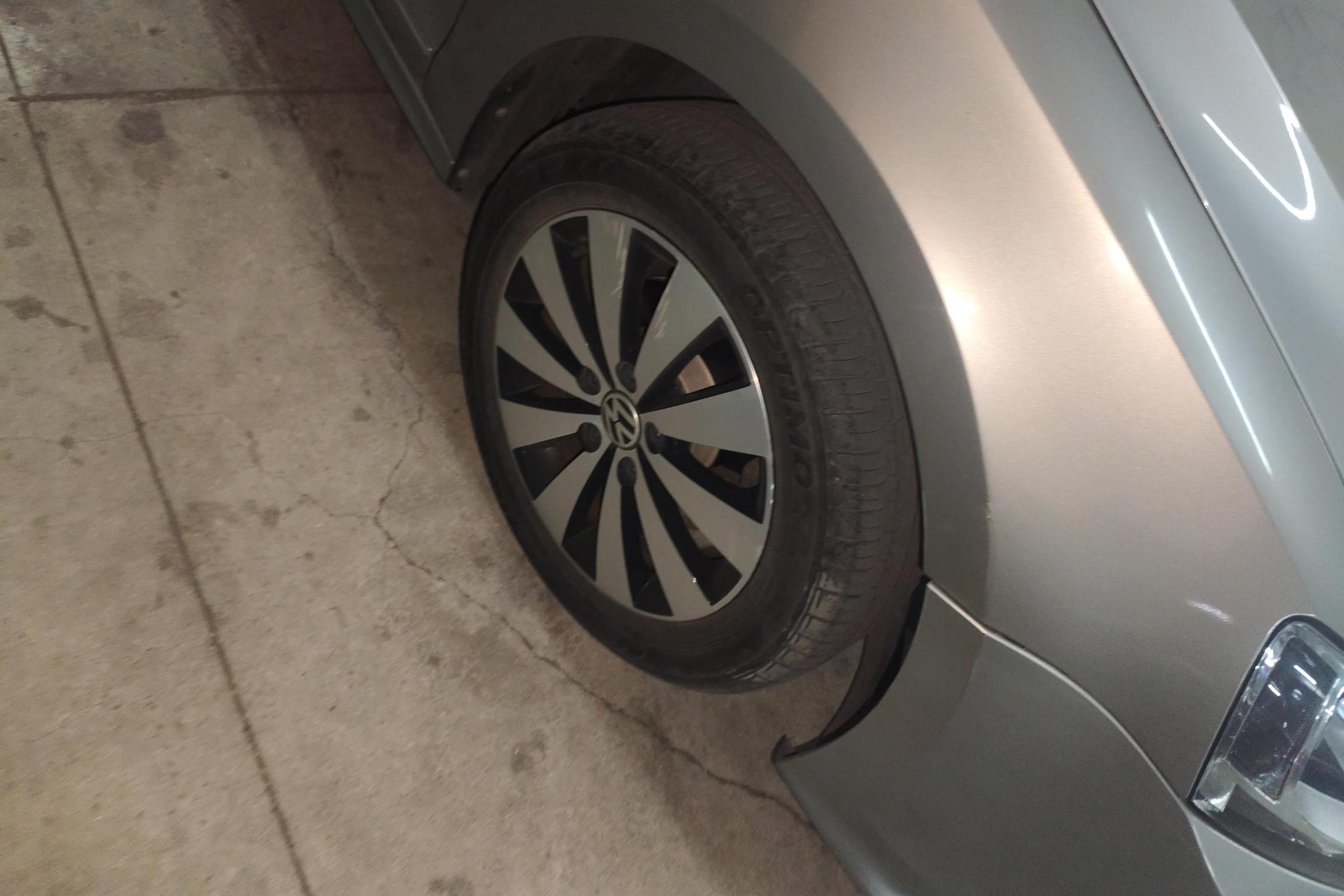 Volkswagen Sagitar 2017 1.6L AT Comfort