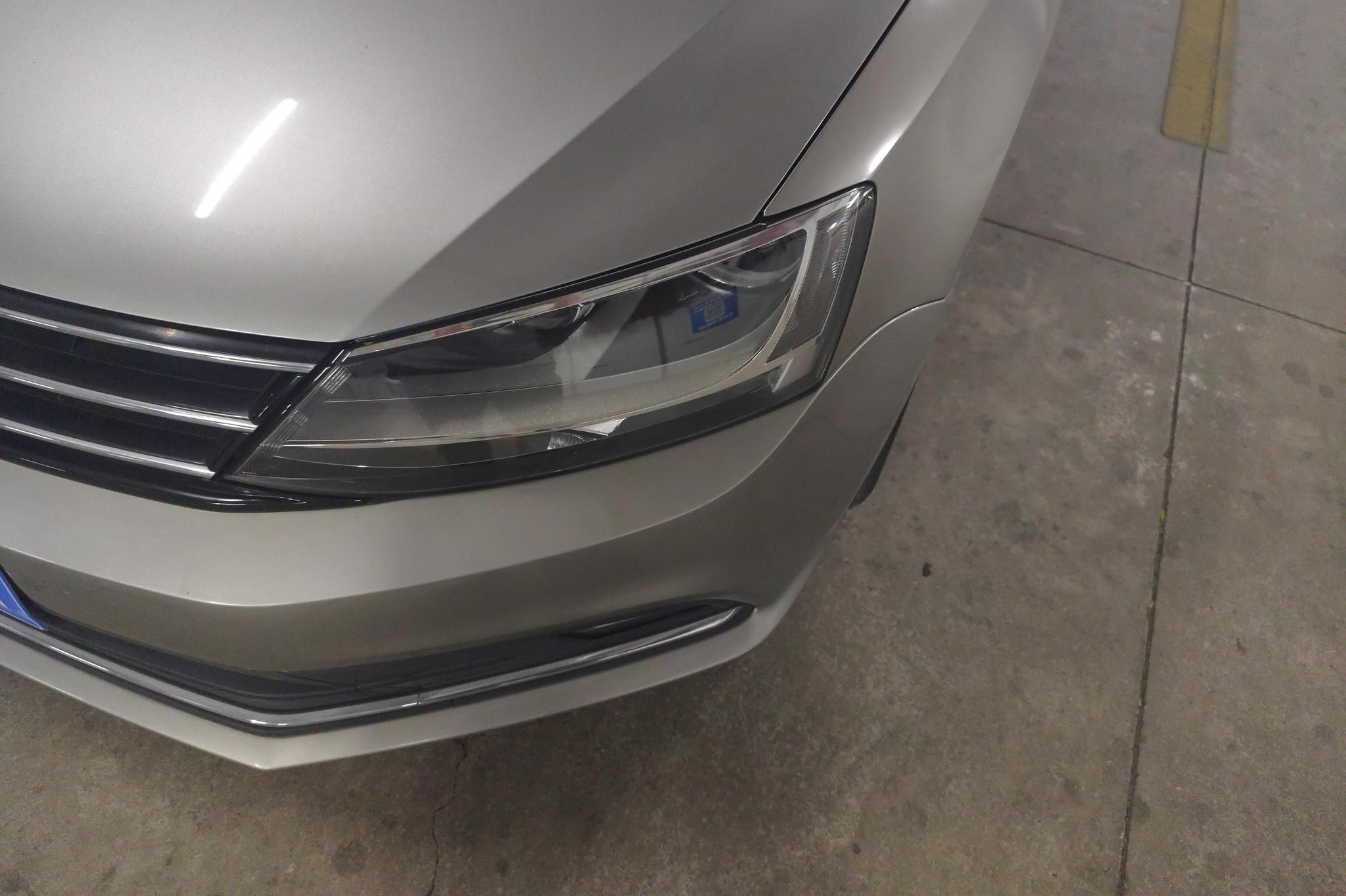 Volkswagen Sagitar 2017 1.6L AT Comfort