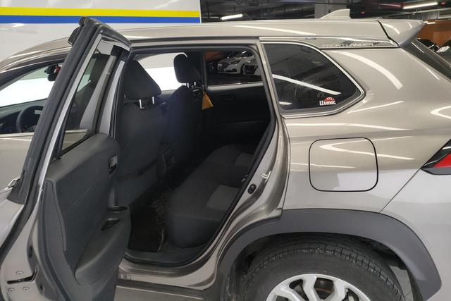 Toyota Frontlander 2023 2.0 L CVT — фото 15