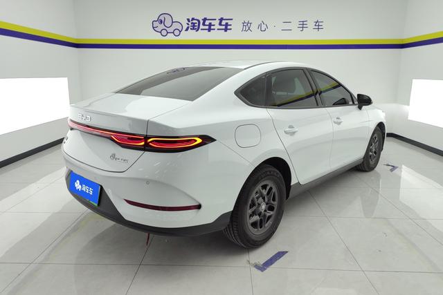 BYD Qin Plus — фото 3