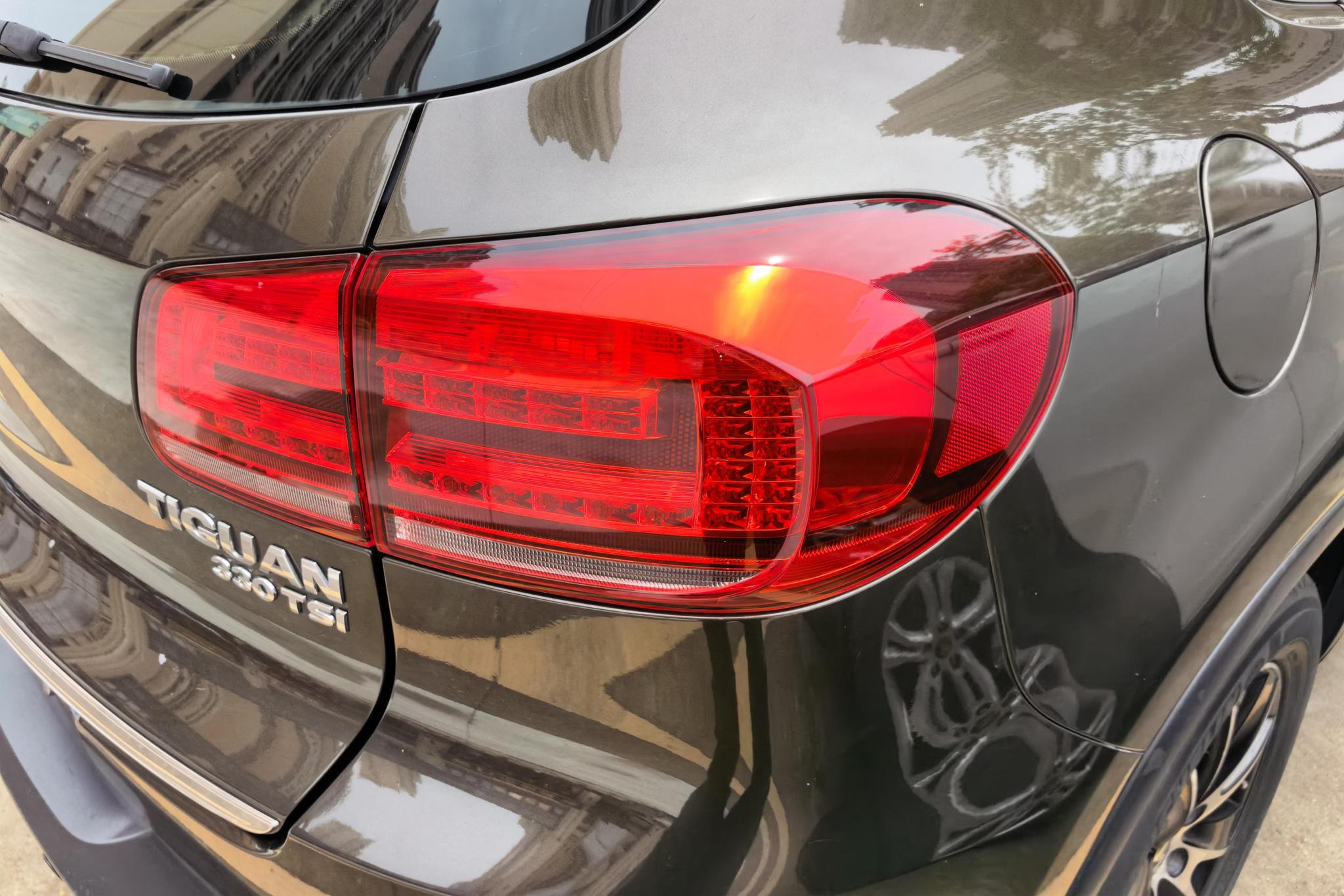 Volkswagen Tiguan 2016 330TSI AT Luxury