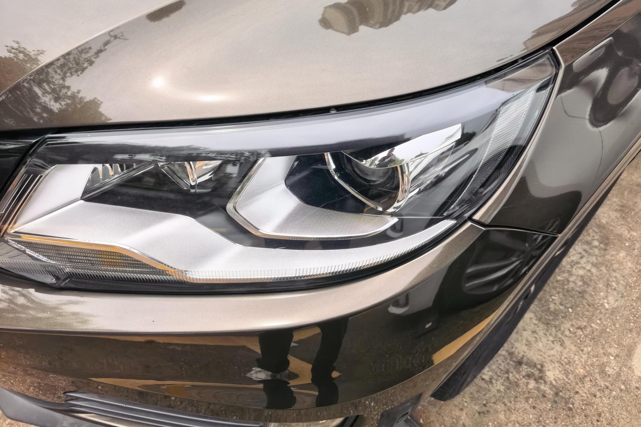 Volkswagen Tiguan 2016 330TSI AT Luxury