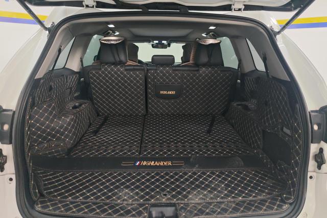 Toyota Highlander 2018 2.0 T 4 WD 7 VI — фото 17
