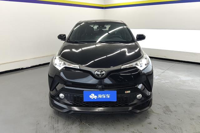 Toyota C-HR 2020 2.0 L — фото 2