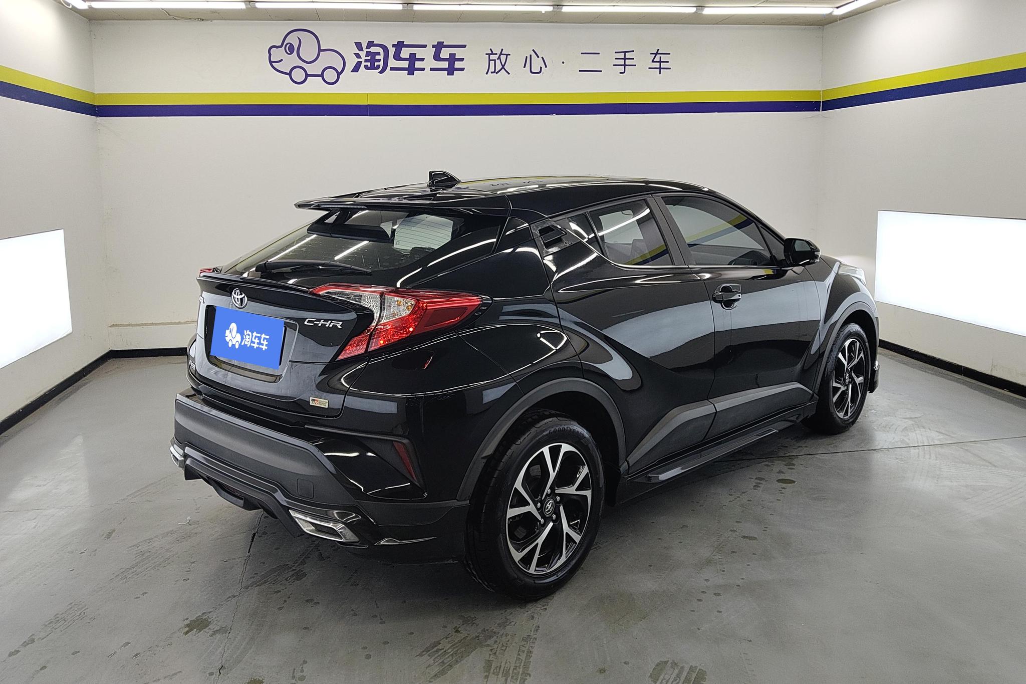 Toyota C-HR 2020 2.0L Lead